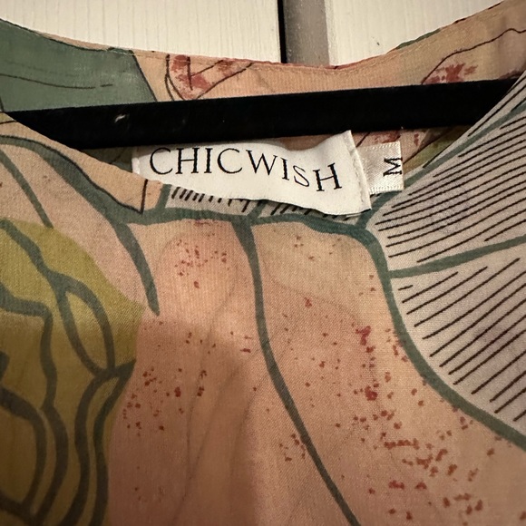 Colorful Chicwish dress- perfect for Spring! High quality and modest dress - Picture 2 of 6